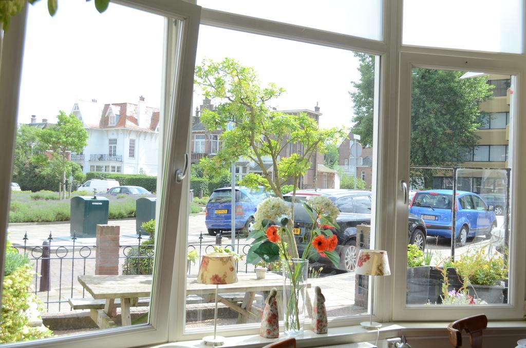 Hotel 'T Witte Huys Scheveningen กรุงเฮก ภายนอก รูปภาพ