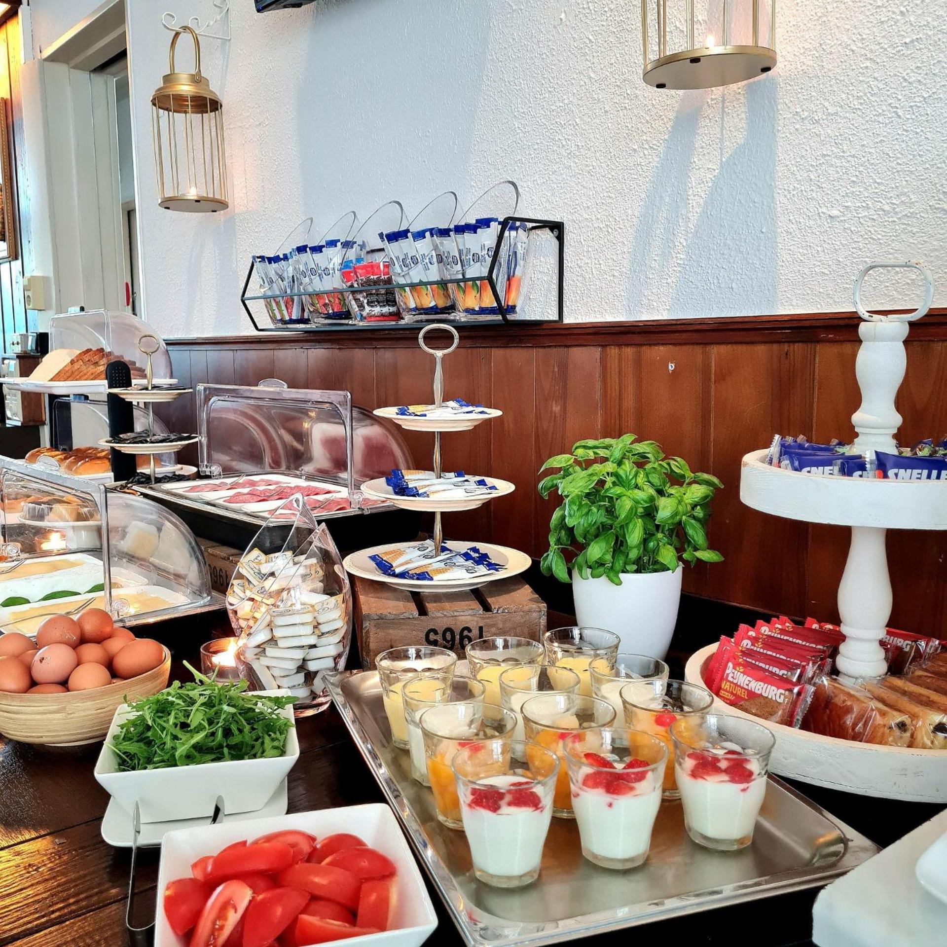 Hotel 'T Witte Huys Scheveningen กรุงเฮก ภายนอก รูปภาพ